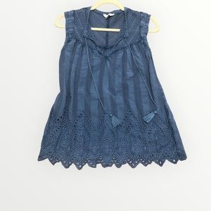 Lucky Brand knit split neck sleeveless blouse